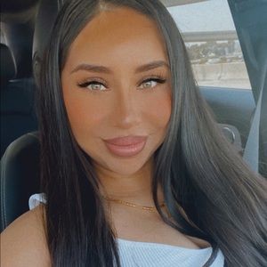 Meet your Posher, Jacqueline